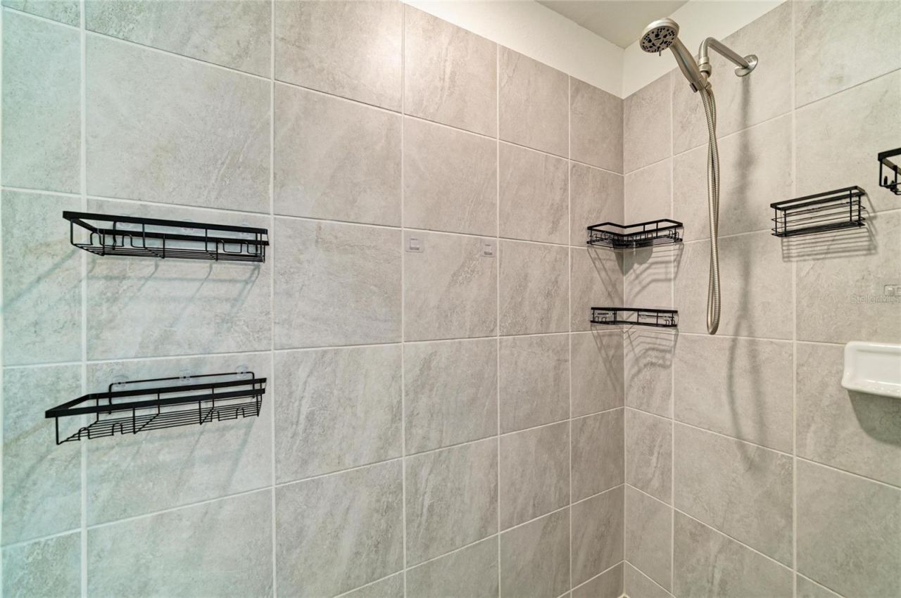 17724 Gawthrop Drive, Unit 401, Lakewood Ranch, FL 34211 Photo