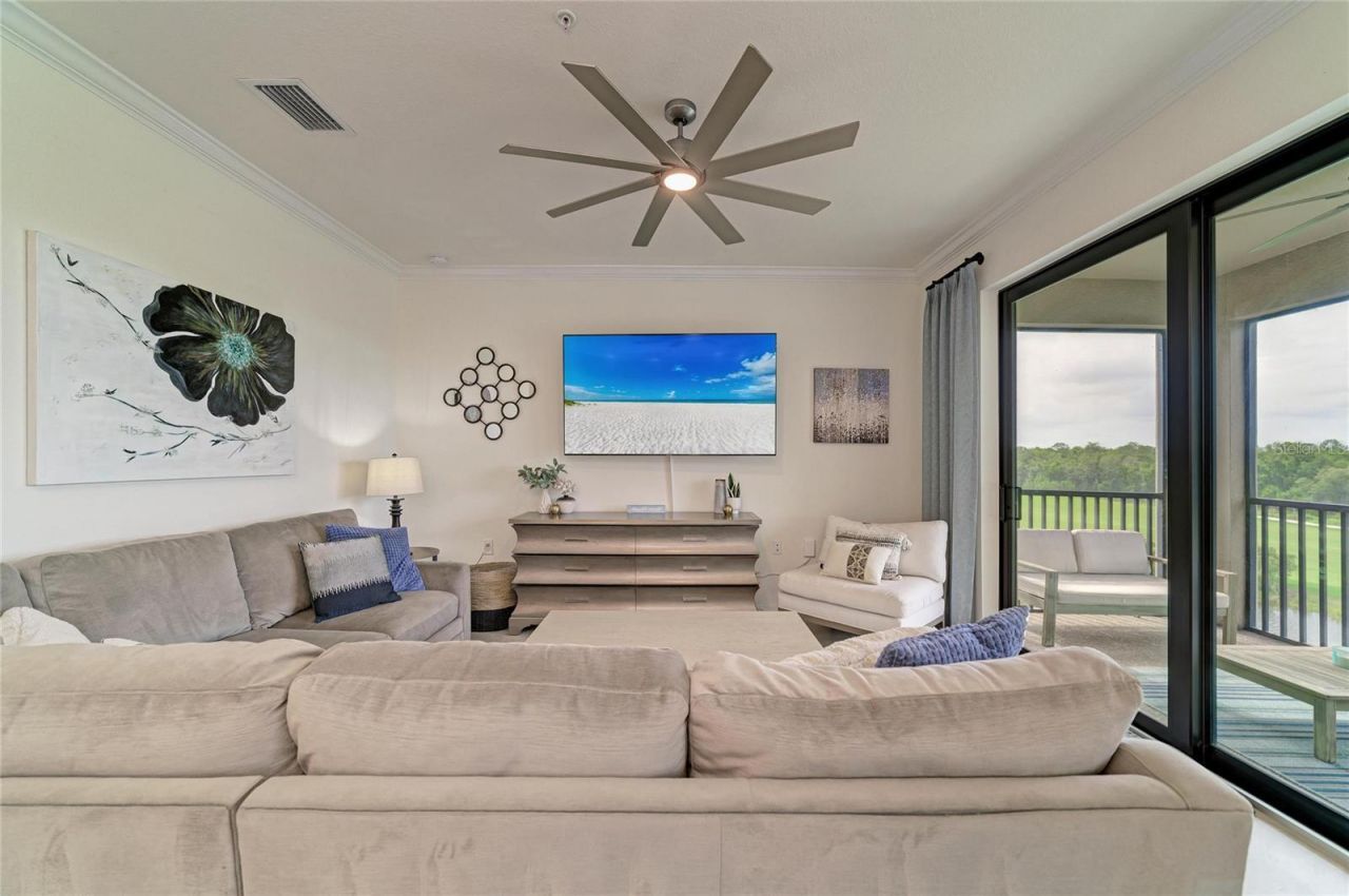 17724 Gawthrop Drive, Unit 401, Lakewood Ranch, FL 34211 Photo