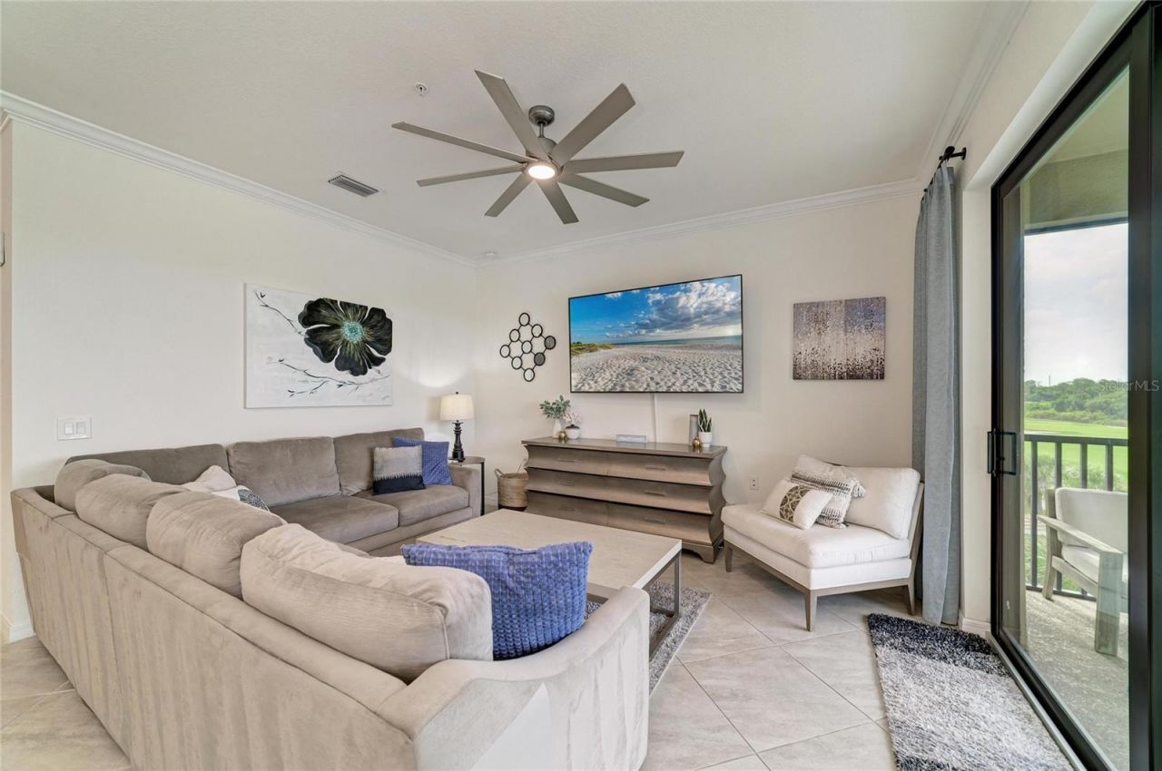 17724 Gawthrop Drive, Unit 401, Lakewood Ranch, FL 34211 Photo