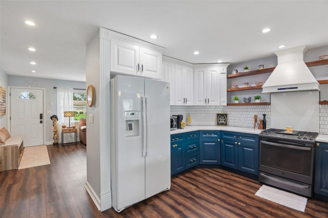 5520 24th Terrace N, Saint Petersburg, FL 33710 Photo