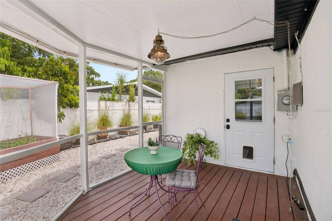 5520 24th Terrace N, Saint Petersburg, FL 33710 Photo