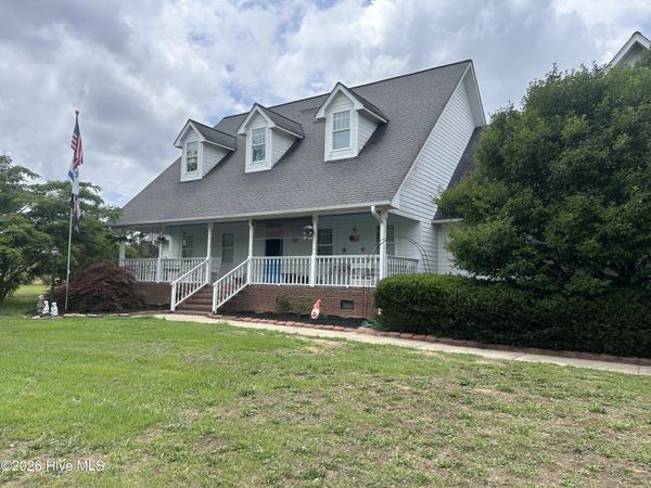 2348 Deep Run Church Road , Deep Run, NC 28525