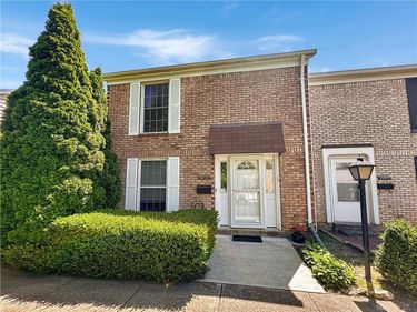 1206 Georgetown Court, Fairborn, OH 45324