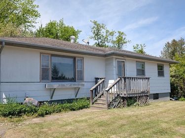 211 2nd Street SE, Cook, MN 55723
