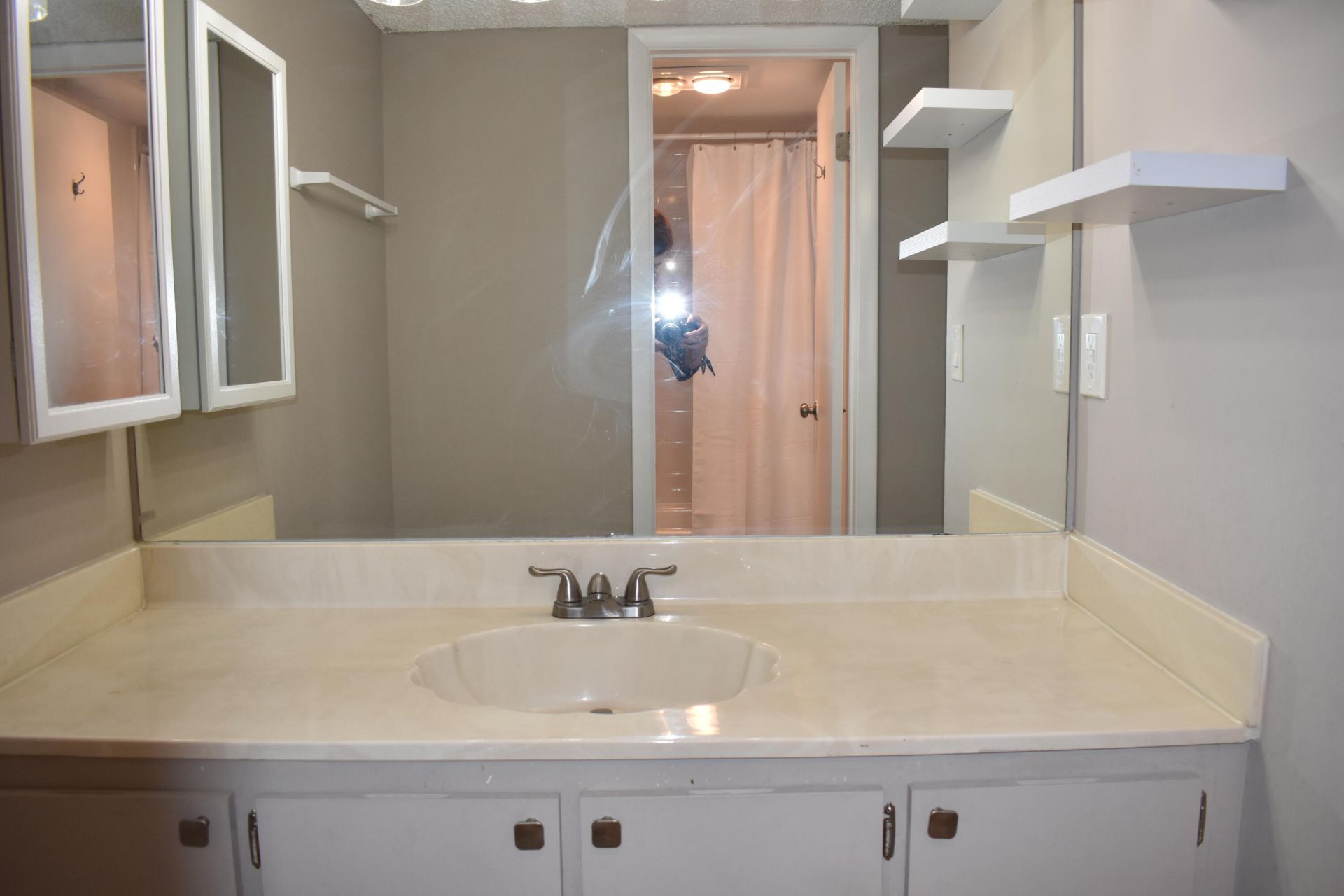 1201 River Reach Drive, Unit 207, Fort Lauderdale, FL 33315 Photo