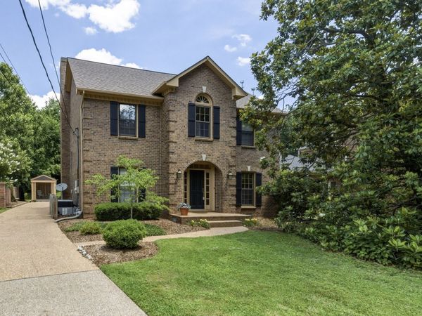 1464 Tyne Blvd , Nashville, TN 37215