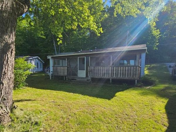 4448 Loon Lake Road, Plainfield Twp, MI 48739