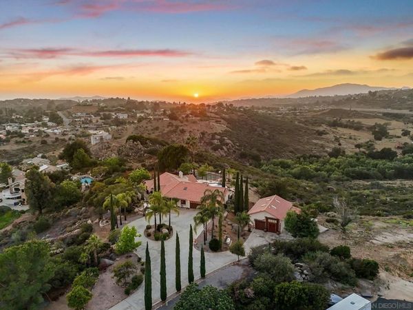 3004 Via Donito, Alpine, CA 91901