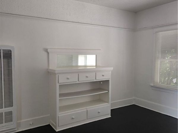 942 E 2nd, Unit 15, Long Beach, CA 90802