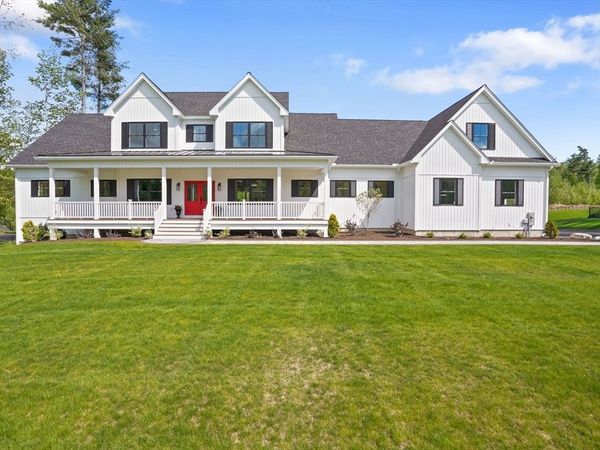 32 Colby Farm Rd, Chester, NH 03036