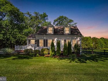 11252 JAMES MADISON HIGHWAY , BEALETON, VA 22712