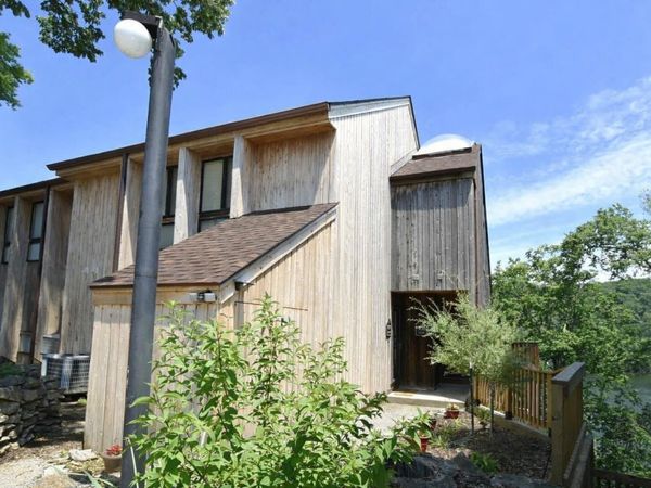 9379 S Pointe Lasalles Drive, Bloomington, IN 47401