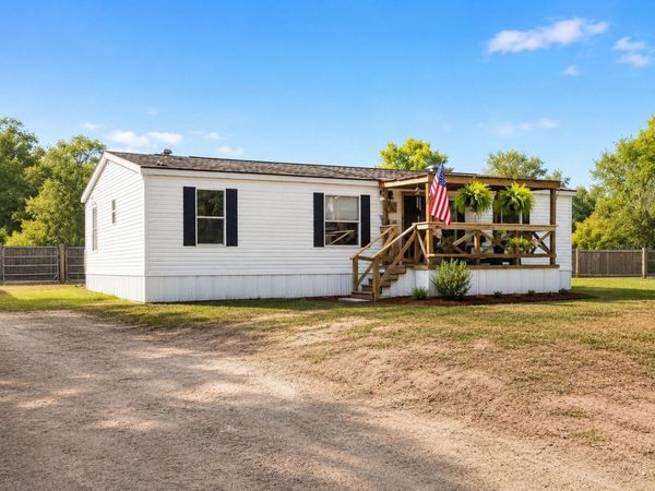25453 NW 187TH AVENUE , HIGH SPRINGS, FL 32643