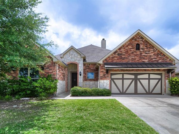 1012 Hillrose DR , Leander, TX 78641