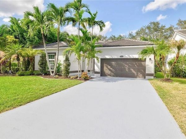 5989 NW 74th Street, Parkland, FL 33067