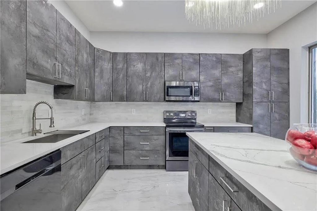 5989 NW 74th Street, Parkland, FL 33067 Photo