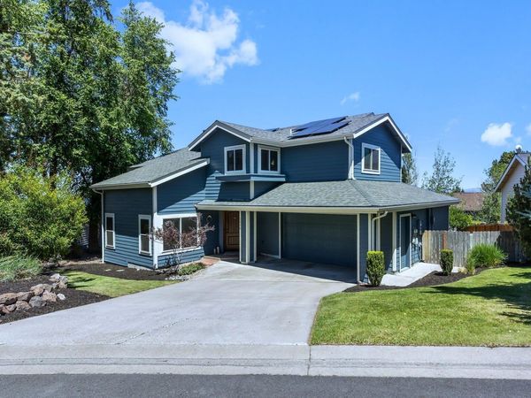 2486 SW Valleyview Drive SW, Redmond, OR 97756