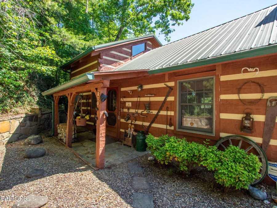 Property Image 6