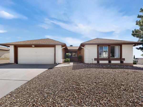 12600 Indian Place NE, Albuquerque, NM 87112