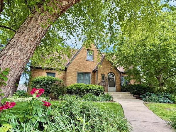 2205 Nondorf Street , Dyer, IN 46311