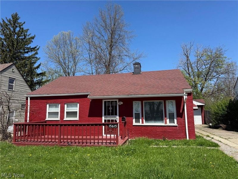 15615 Lotus Drive, Cleveland, OH 44128 Photo 10