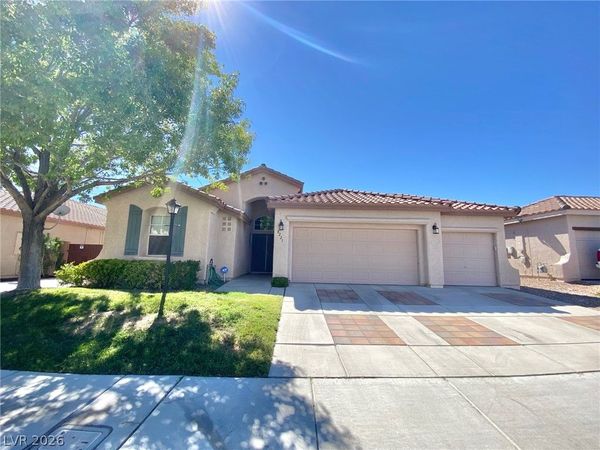 8221 Jo Marcy Drive , Las Vegas, NV 89131