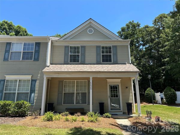 6626 Rothchild Drive, Charlotte, NC 28270