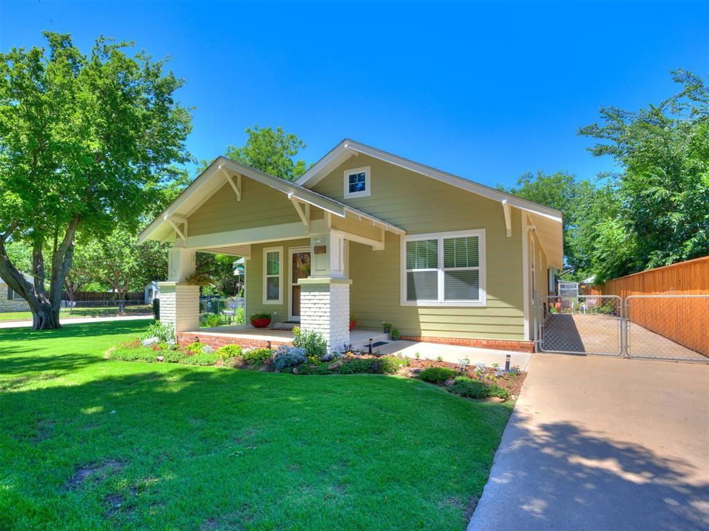 723 Poplar Avenue, Yukon, OK 73099 Main Photo