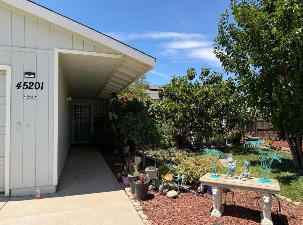 45201 Crown Avenue, King City, CA 93930 Main Photo