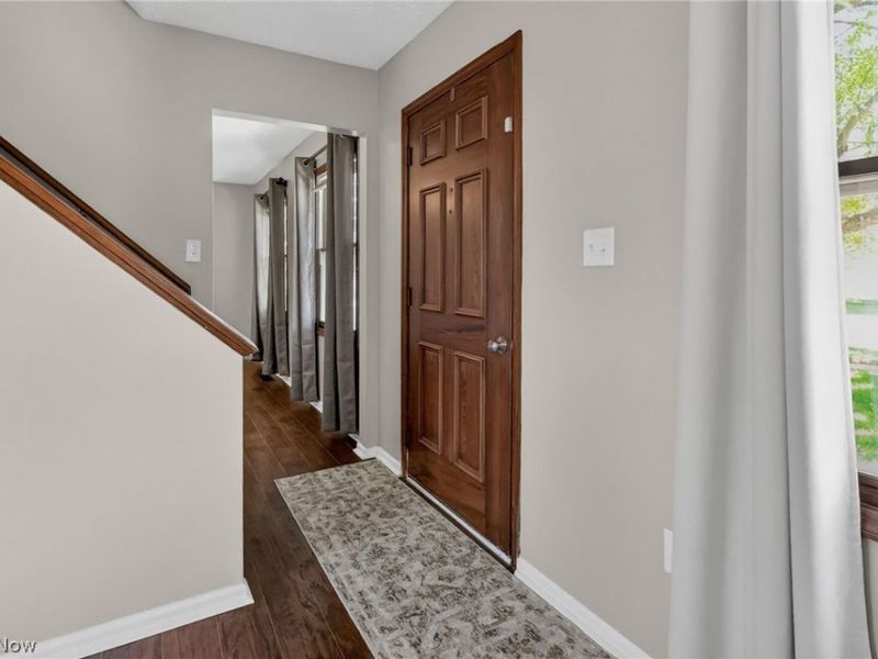 982 Marilyn Drive , Wooster, OH 44691 Photo 3