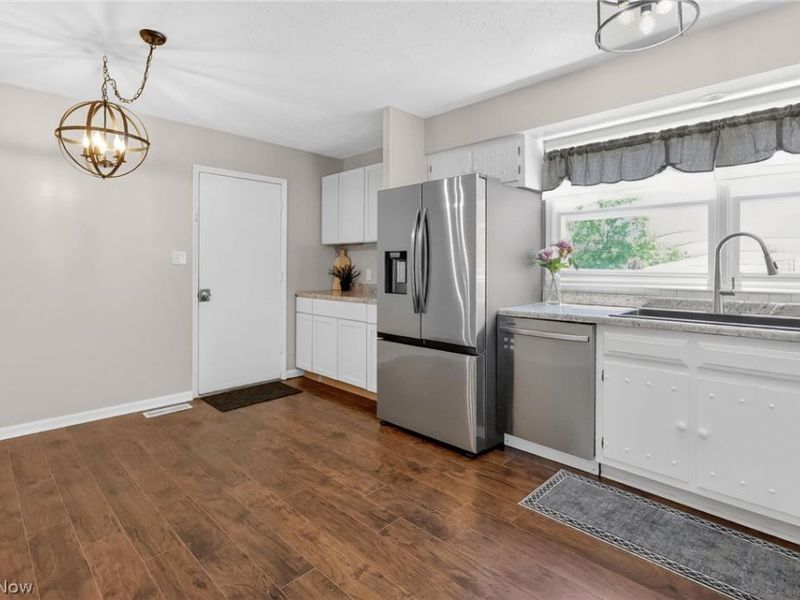982 Marilyn Drive , Wooster, OH 44691 Photo 8