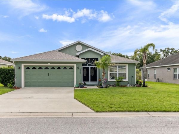 4562 FAIRWAY OAKS DRIVE , MULBERRY, FL 33860