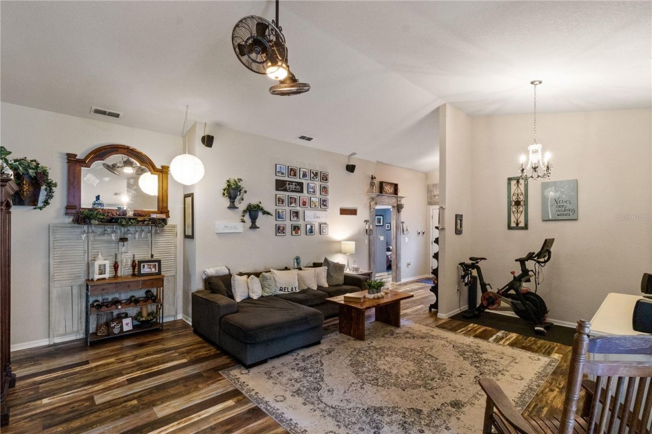 4562 Fairway Oaks Drive , Mulberry, FL 33860 Photo