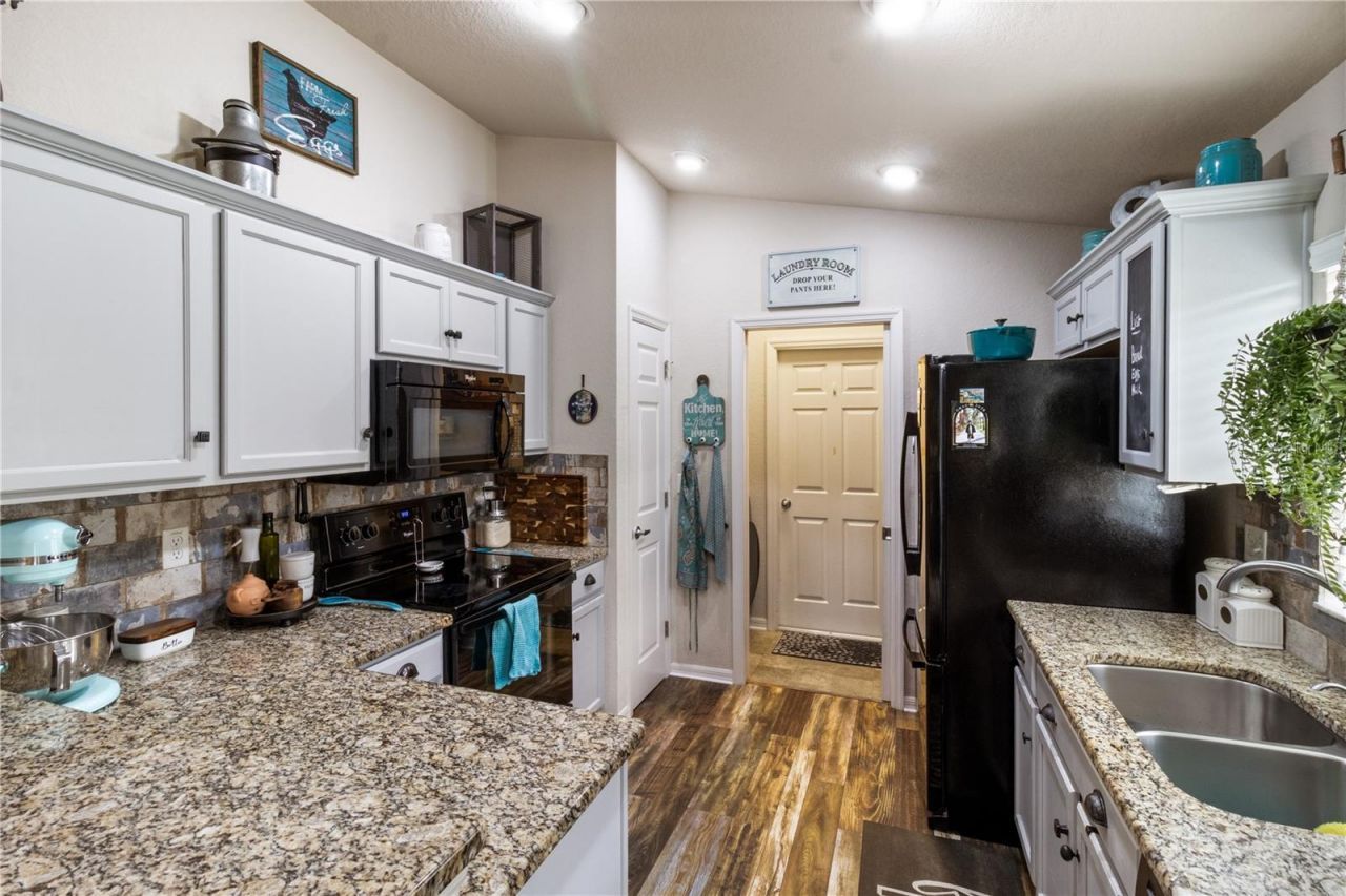 4562 Fairway Oaks Drive , Mulberry, FL 33860 Photo