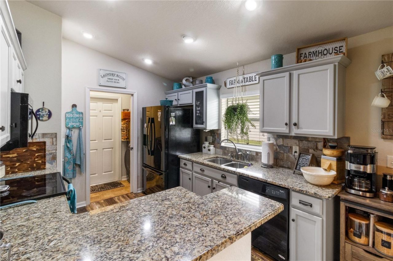 4562 Fairway Oaks Drive , Mulberry, FL 33860 Photo