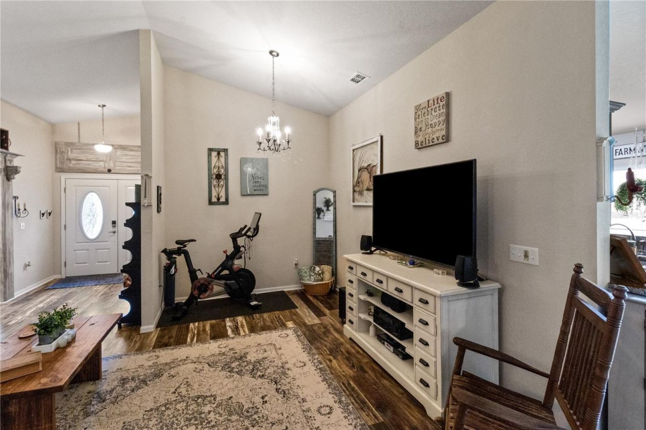 4562 Fairway Oaks Drive , Mulberry, FL 33860 Photo