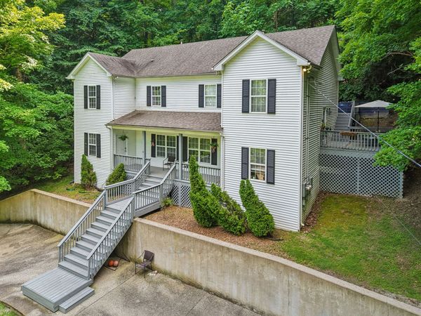 1017 Harpeth Valley Ct , Nashville, TN 37221