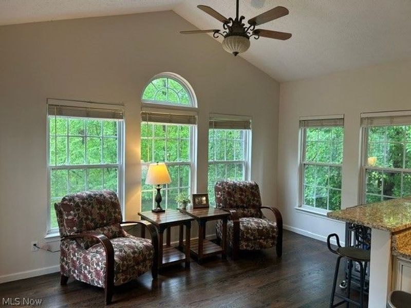 887 Willow Creek Drive, Fairlawn, OH 44333 Photo 7
