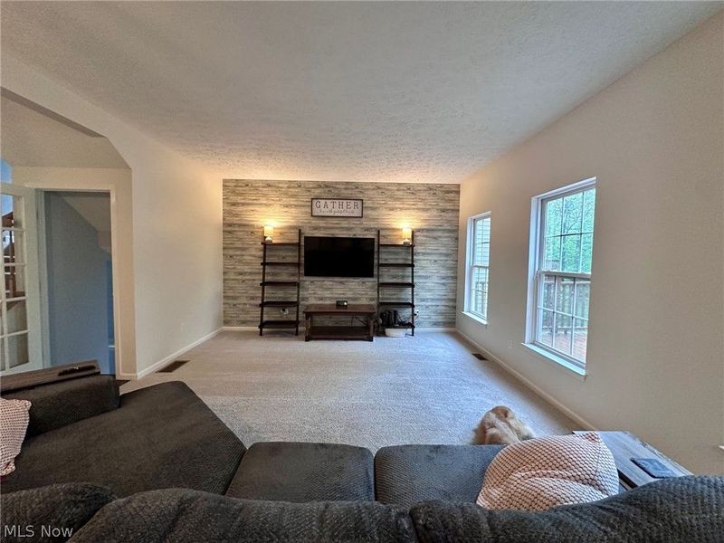 887 Willow Creek Drive, Fairlawn, OH 44333 Photo 8