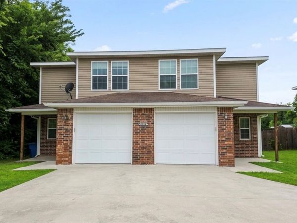 6204 SW Chickadee Street, Bentonville, AR 72713