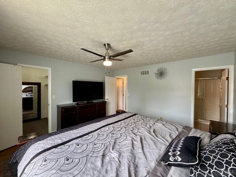 9526 Colegate Way, West Chester, OH 45011 Photo 23
