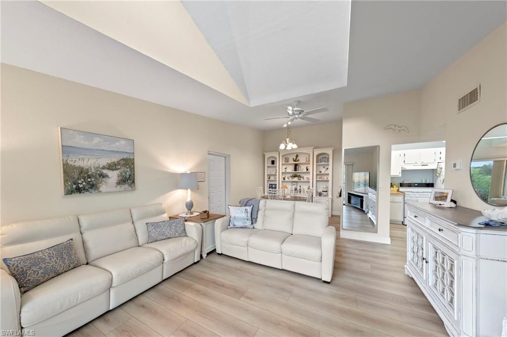 9970 Sailview Ct, Unit 20, Fort Myers, FL 33905 Photo