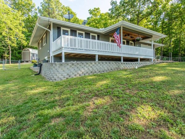 51 Winnebago Drive, Cherokee Village, AR 72529