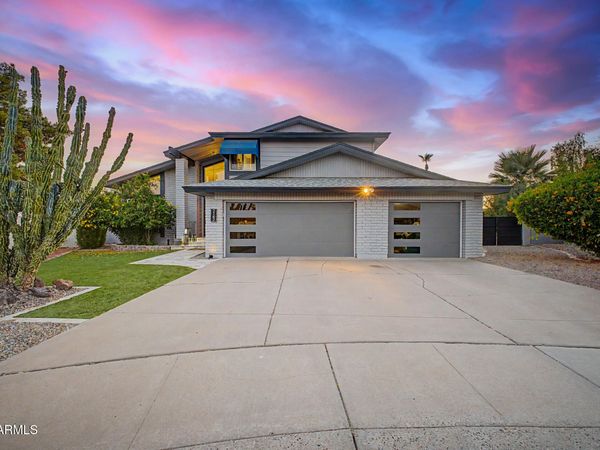2142 S ROGERS Street, Mesa, AZ 85202