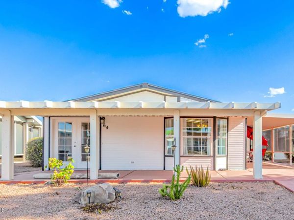 120 N Val Vista Drive, Unit 64, Mesa, AZ 85213