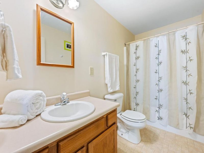 2311 E Sand Road, Port Clinton, OH 43452 Photo 29