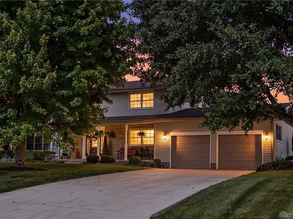 3796 Saint Andrews Drive, Fairborn, OH 45324