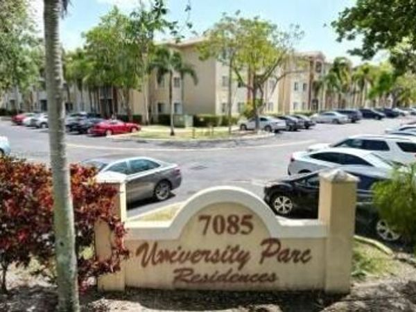 7085 Nova Drive, Unit 232, Davie, FL 33317