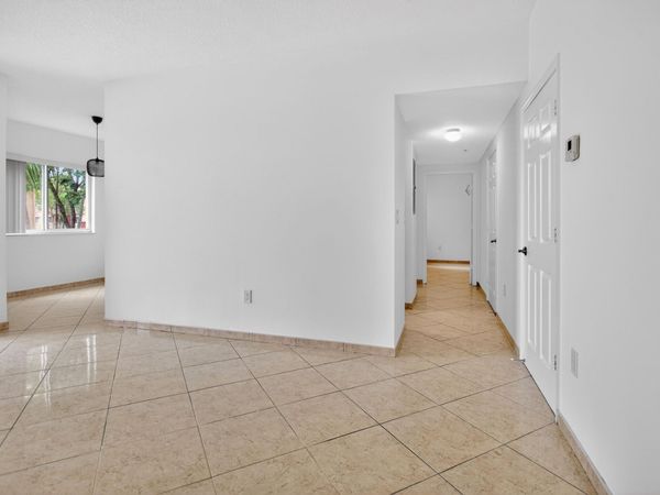 7085 Nova Drive, Unit 232, Davie, FL 33317