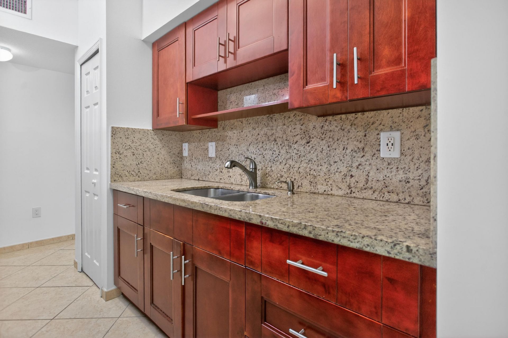 7085 Nova Drive, Unit 232, Davie, FL 33317 Photo